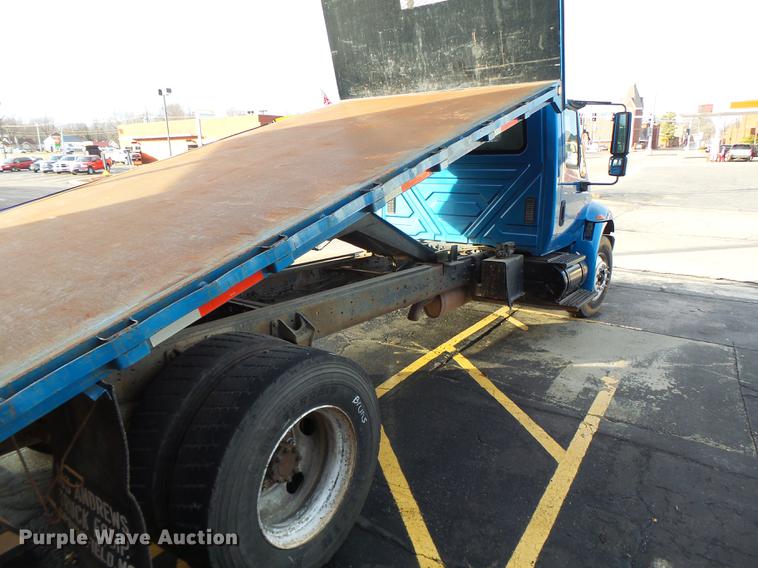 image for item DB9831 2002 International 4300 flat dump bed truck