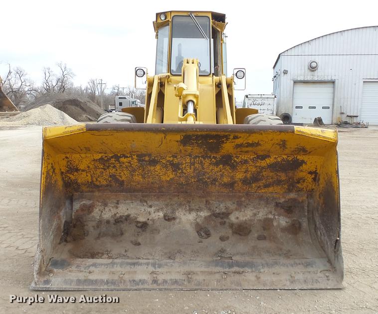 image for item DC0535 1985 John Deere 644D wheel loader