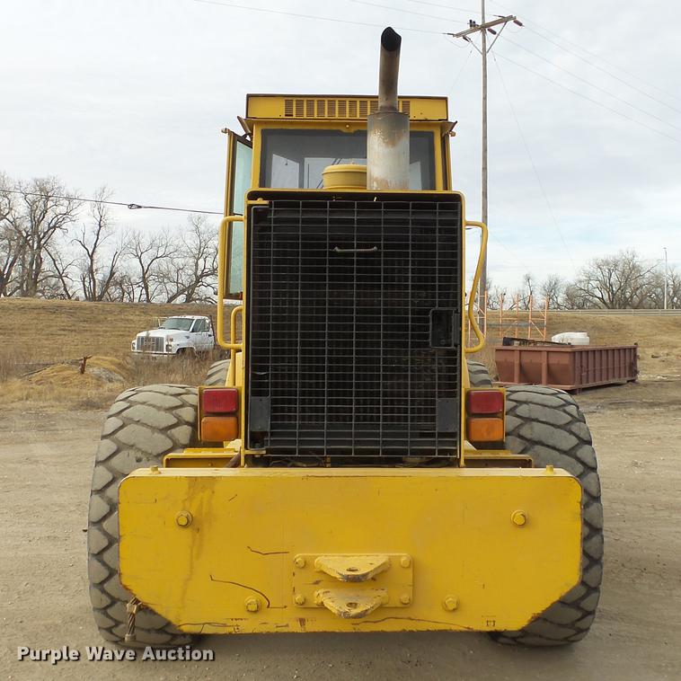 image for item DC0535 1985 John Deere 644D wheel loader