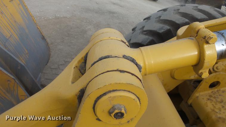 image for item DC0535 1985 John Deere 644D wheel loader