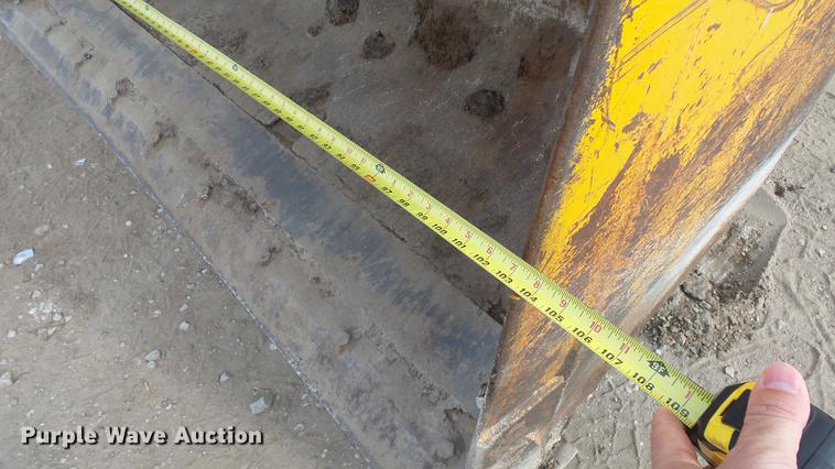 image for item DC0535 1985 John Deere 644D wheel loader