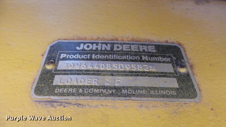 image for item DC0535 1985 John Deere 644D wheel loader