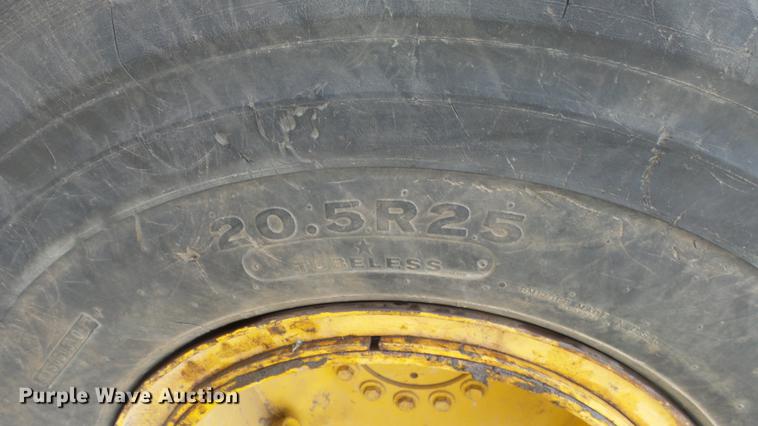 image for item DC0535 1985 John Deere 644D wheel loader