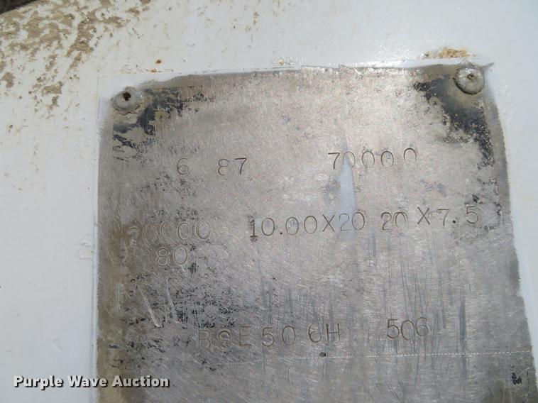 image for item DC0813 1987 Ranch bottom dump trailer