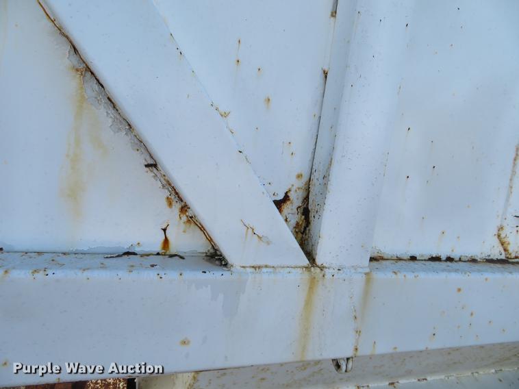 image for item DC0813 1987 Ranch bottom dump trailer