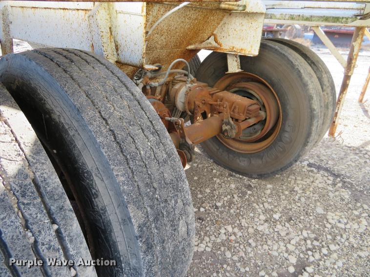 image for item DC0813 1987 Ranch bottom dump trailer