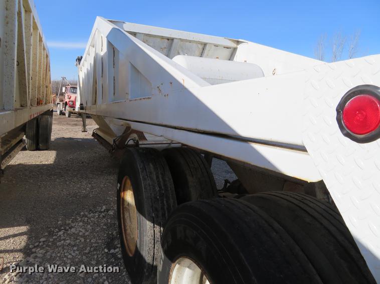 image for item DC0813 1987 Ranch bottom dump trailer