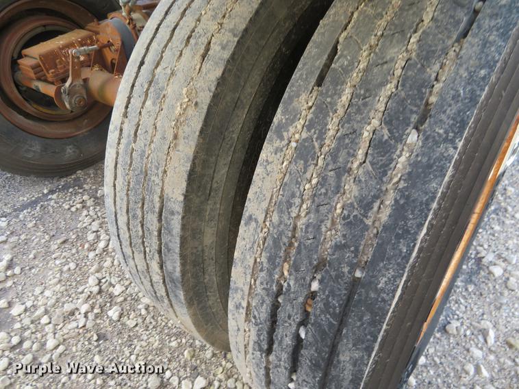 image for item DC0813 1987 Ranch bottom dump trailer