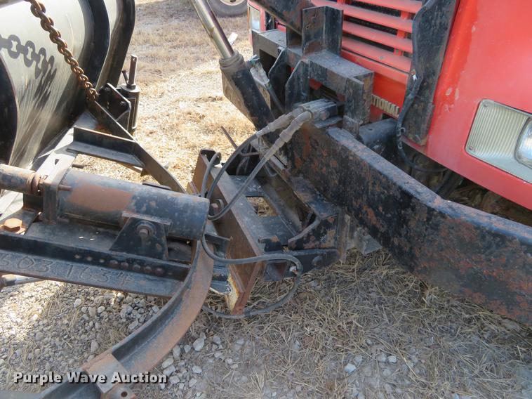 image for item DC0820 1993 International 4900 dump truck