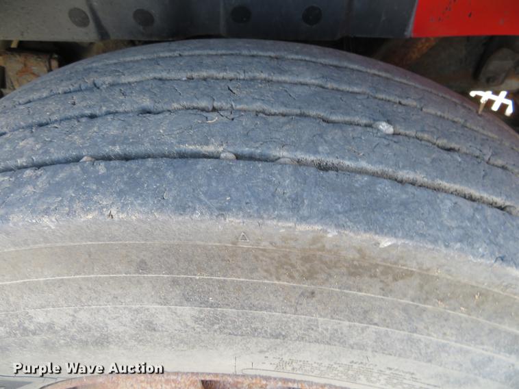 image for item DC0820 1993 International 4900 dump truck