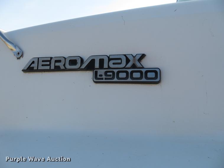 image for item DC0821 Ford Aeromax L9000 semi truck