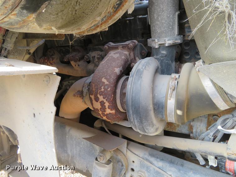 image for item DC0821 Ford Aeromax L9000 semi truck