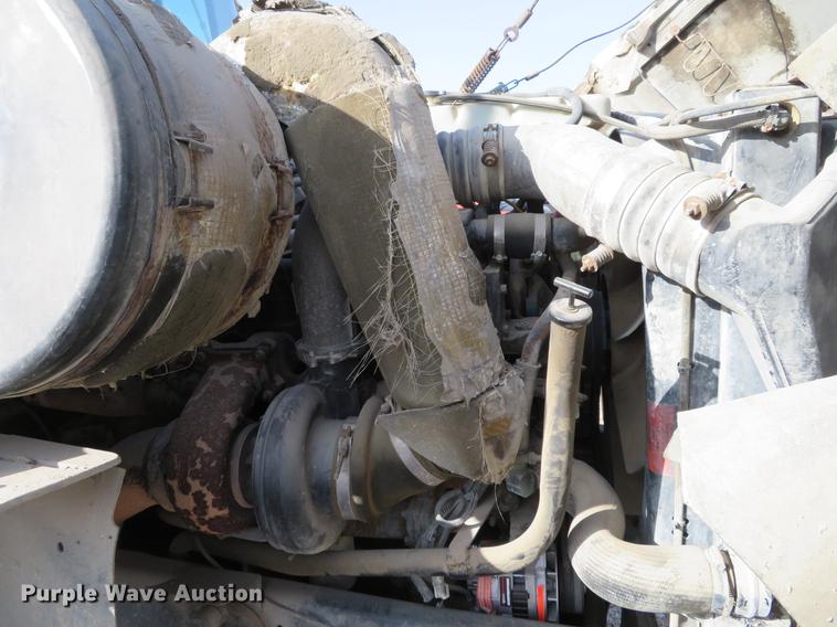 image for item DC0821 Ford Aeromax L9000 semi truck