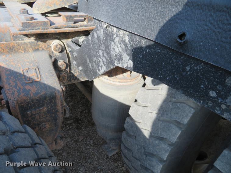 image for item DC0821 Ford Aeromax L9000 semi truck