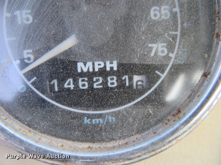 image for item DC0822 1994 Ford Aero Max L9000 semi truck