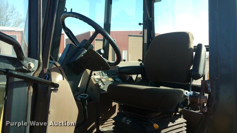 image for item DC0831 1995 John Deere 310D backhoe