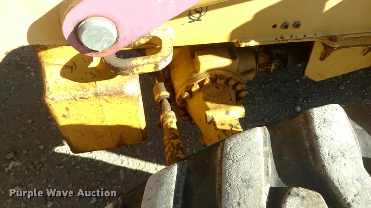 image for item DC0831 1995 John Deere 310D backhoe