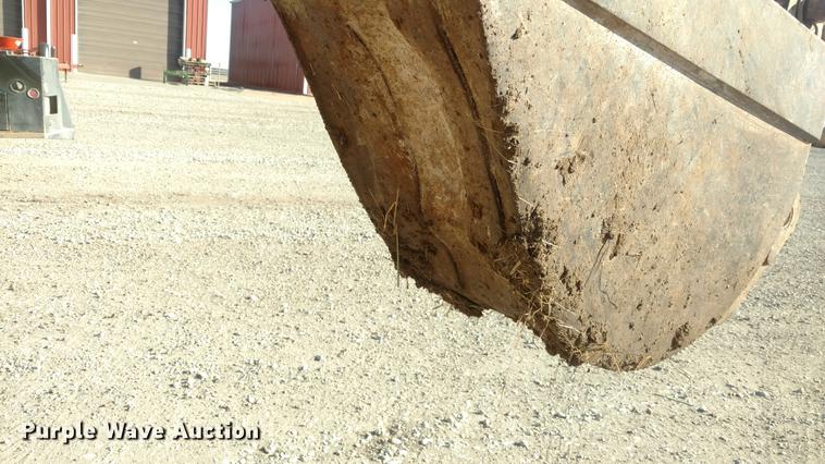 image for item DC0831 1995 John Deere 310D backhoe