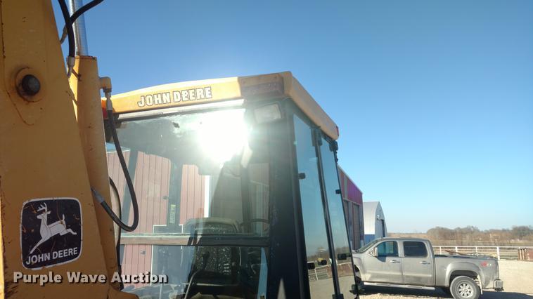 image for item DC0831 1995 John Deere 310D backhoe