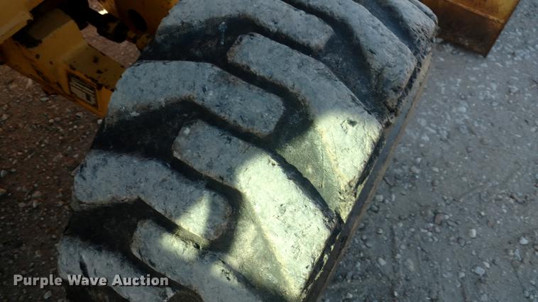 image for item DC0831 1995 John Deere 310D backhoe