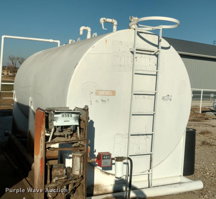 image for item DC0833 Diesel fuel tank