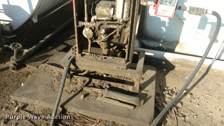 image for item DC0833 Diesel fuel tank