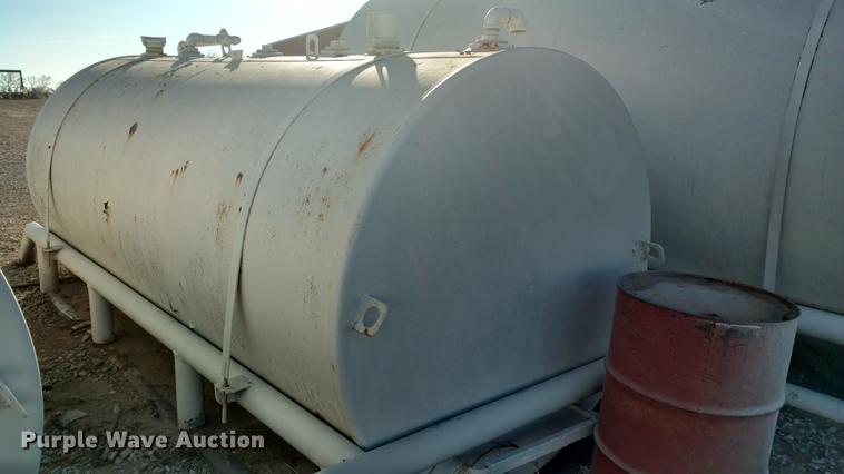 image for item DC0835 Diesel fuel tank