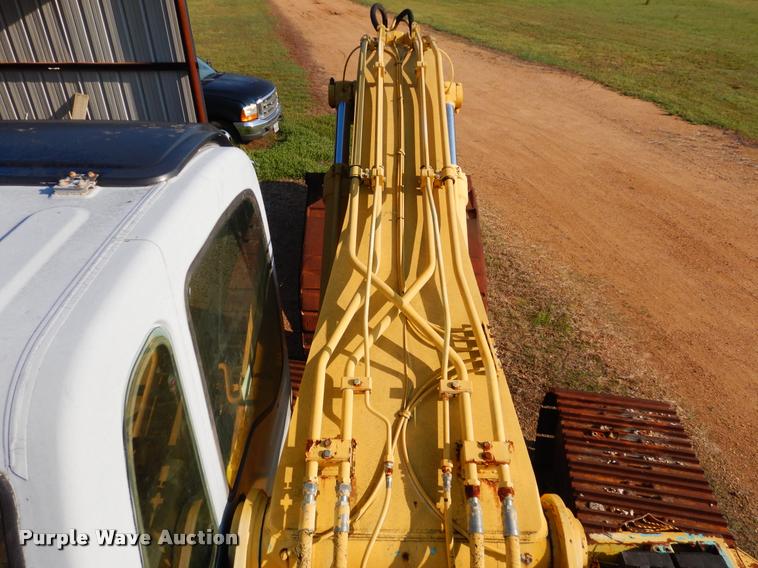 image for item DC5993 2002 Kobelco SK330LC-6E excavator