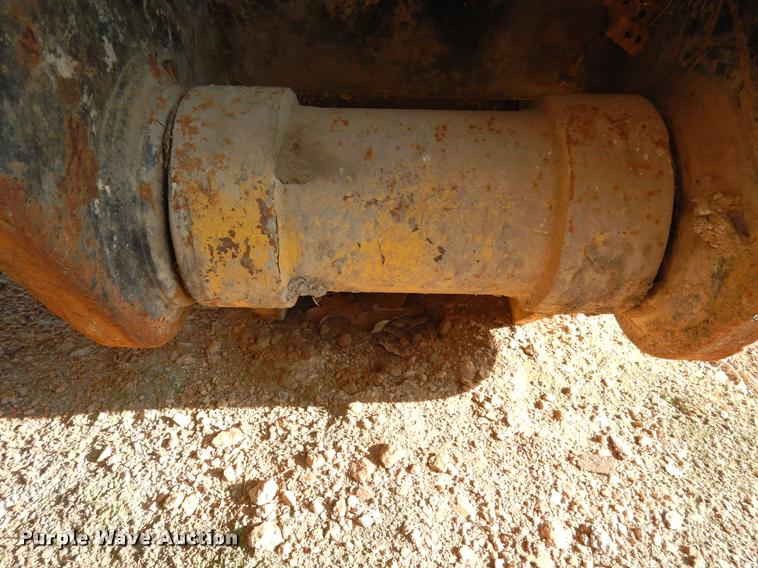 image for item DC5993 2002 Kobelco SK330LC-6E excavator