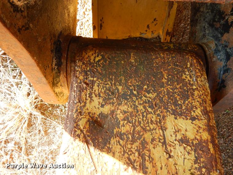 image for item DC5993 2002 Kobelco SK330LC-6E excavator