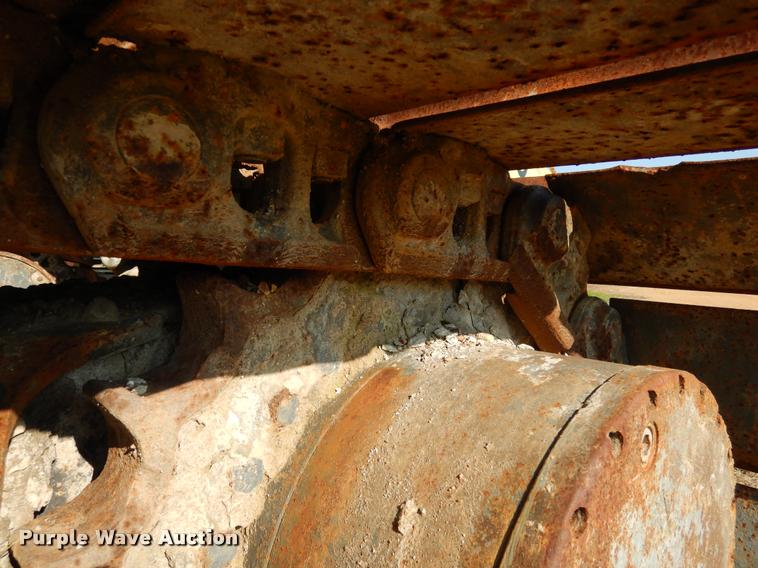 image for item DC5993 2002 Kobelco SK330LC-6E excavator