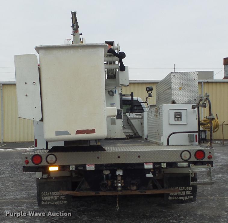 image for item DC7450 2010 Dodge Ram 5500 bucket truck