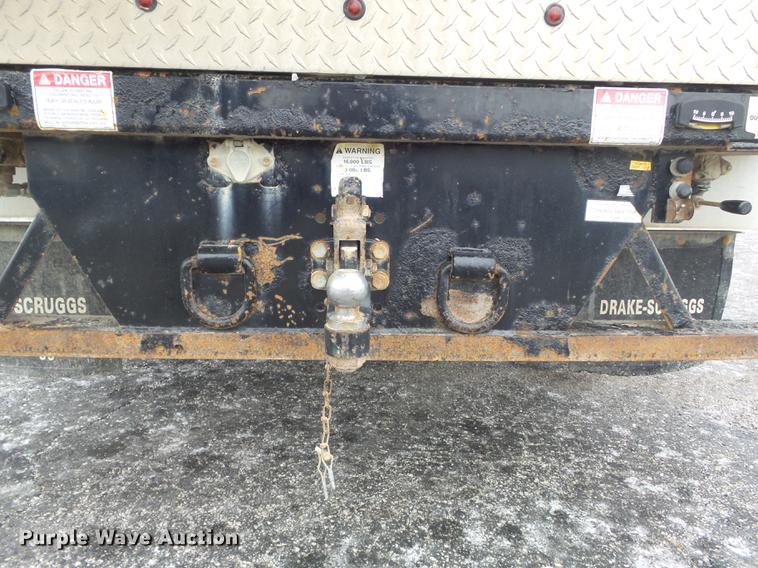 image for item DC7450 2010 Dodge Ram 5500 bucket truck