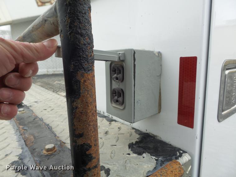 image for item DC7450 2010 Dodge Ram 5500 bucket truck