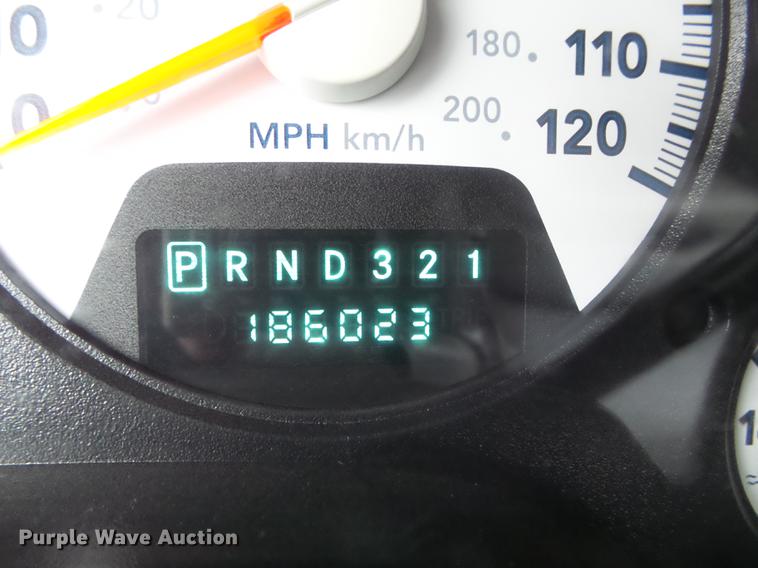 image for item DC7450 2010 Dodge Ram 5500 bucket truck