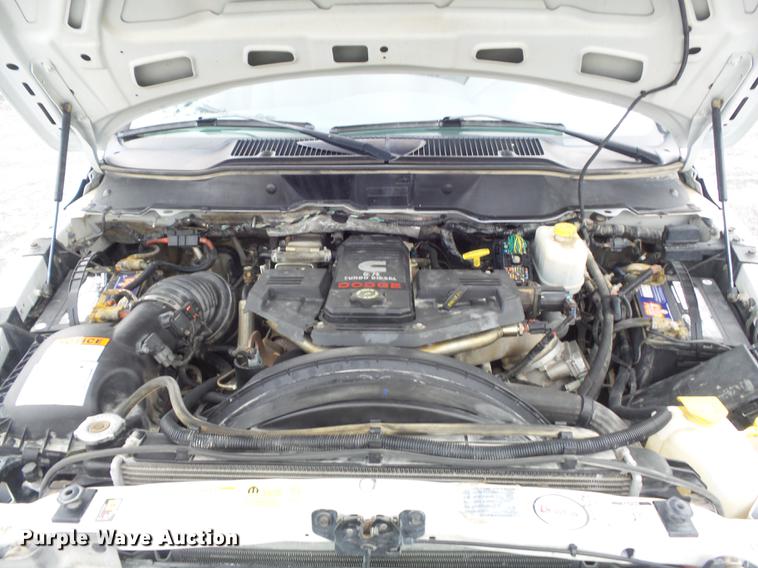 image for item DC7450 2010 Dodge Ram 5500 bucket truck