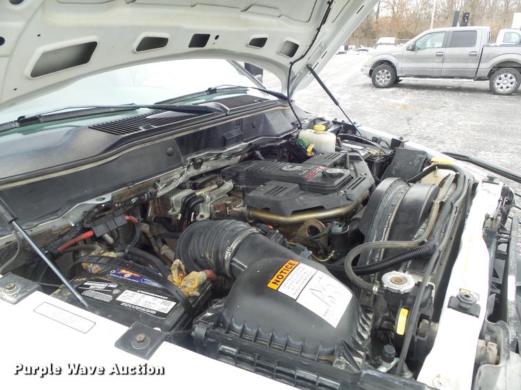 image for item DC7450 2010 Dodge Ram 5500 bucket truck