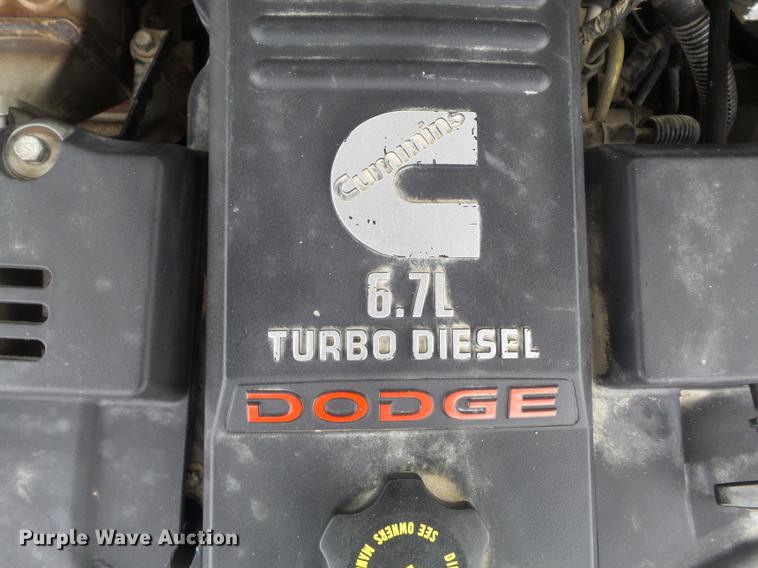 image for item DC7450 2010 Dodge Ram 5500 bucket truck