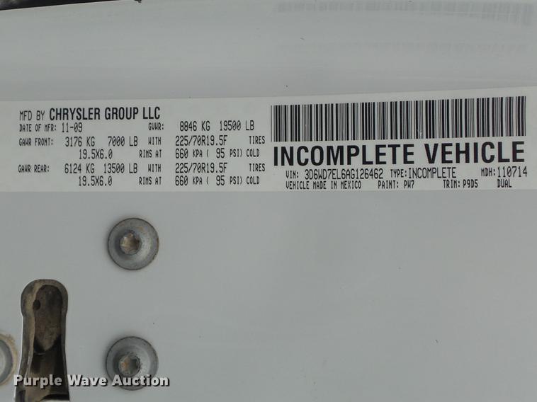 image for item DC7450 2010 Dodge Ram 5500 bucket truck