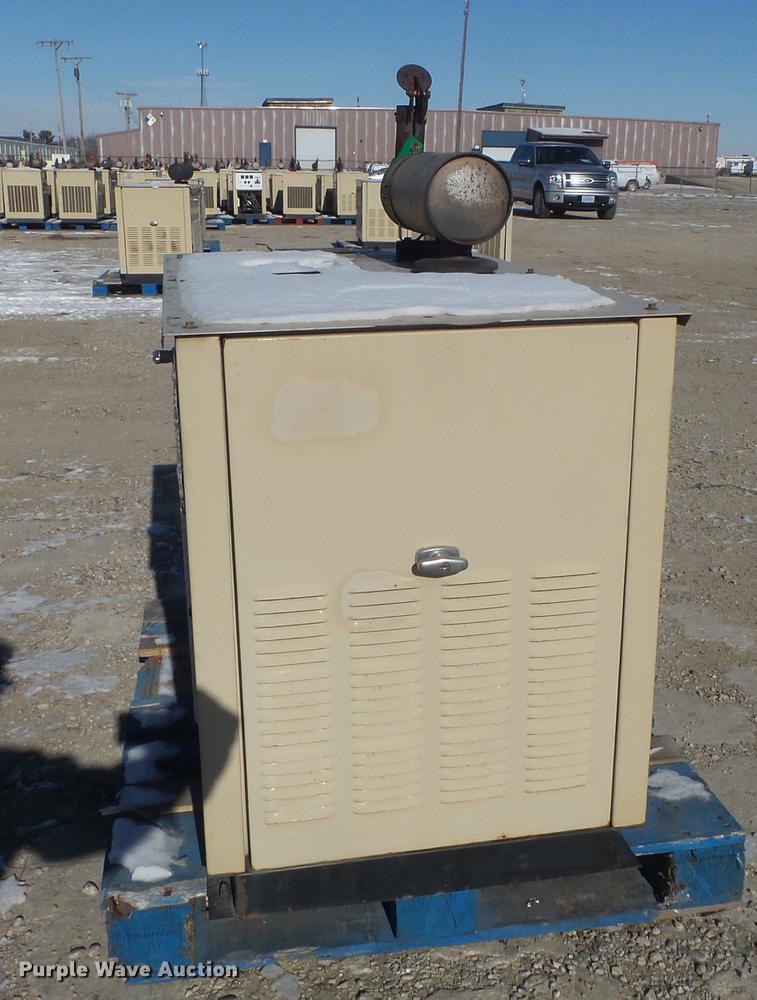 image for item DC7452 1998 Generac 00754-1 generator