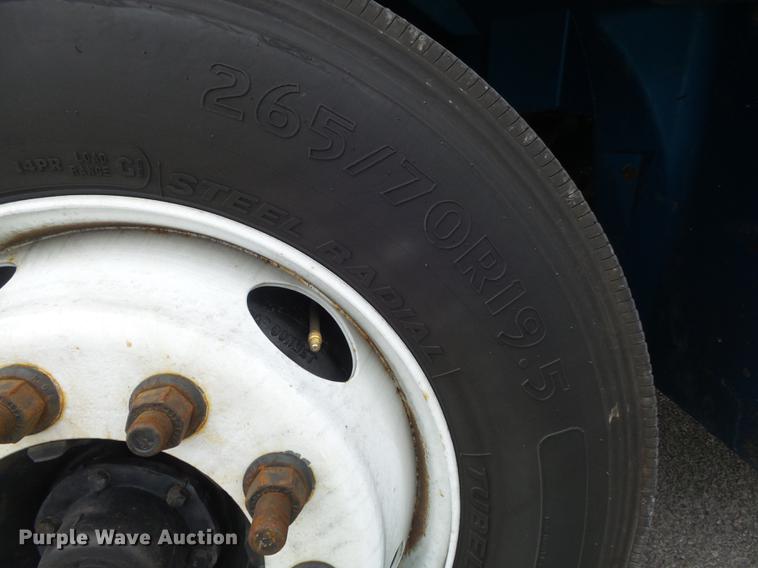 image for item DC7465 2006 Sterling Acterra crane truck