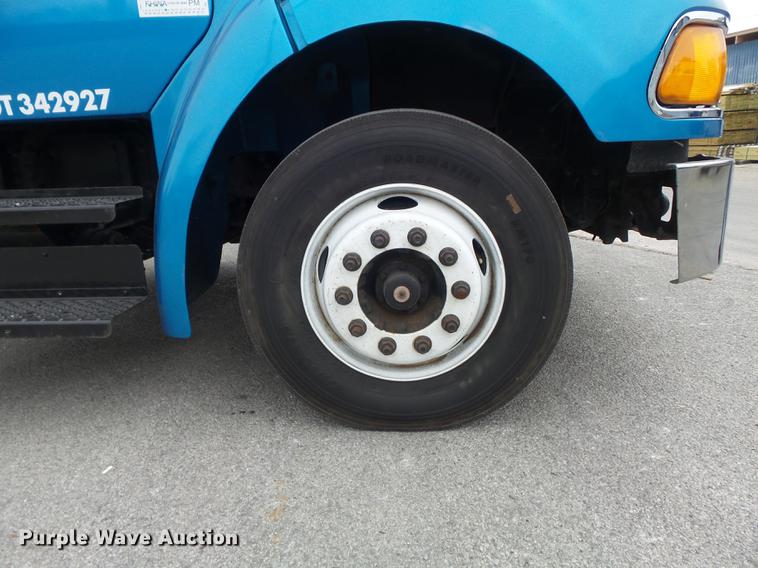 image for item DC7465 2006 Sterling Acterra crane truck