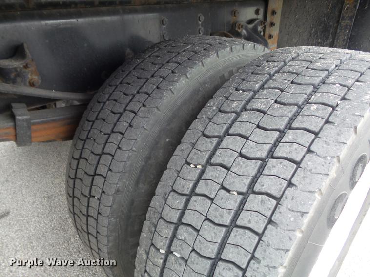 image for item DC7465 2006 Sterling Acterra crane truck