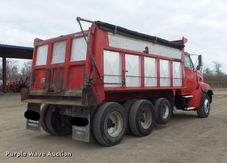 image for item DC7468 2002 Sterling LT8500 dump truck