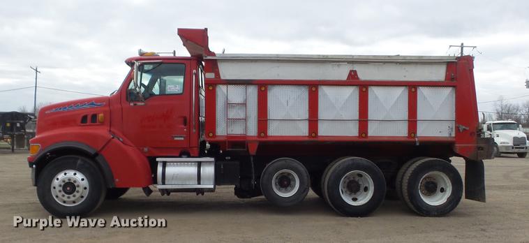 image for item DC7468 2002 Sterling LT8500 dump truck