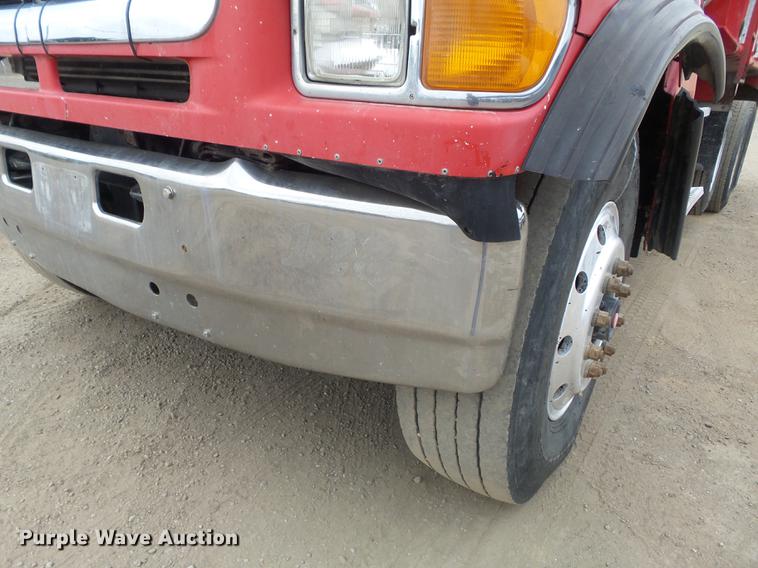 image for item DC7468 2002 Sterling LT8500 dump truck