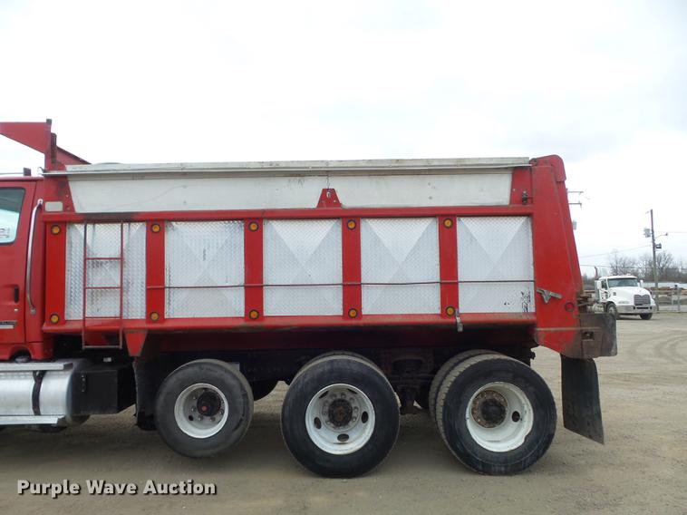 image for item DC7468 2002 Sterling LT8500 dump truck
