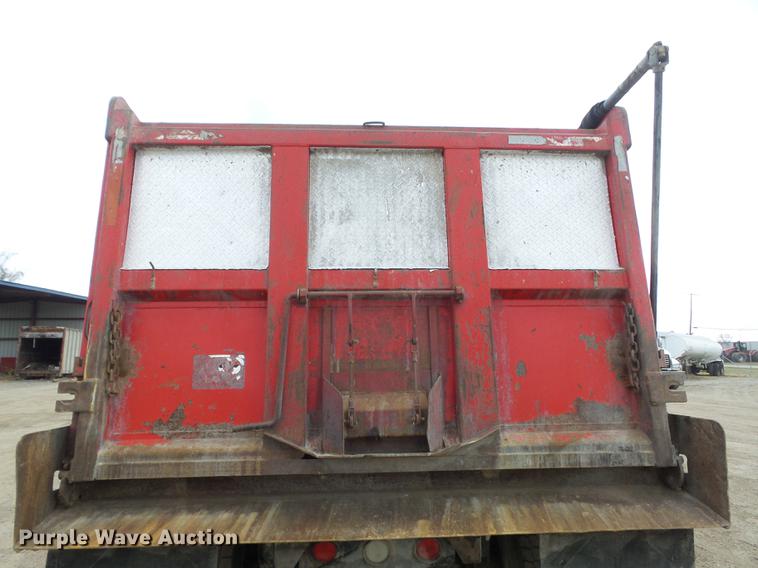 image for item DC7468 2002 Sterling LT8500 dump truck