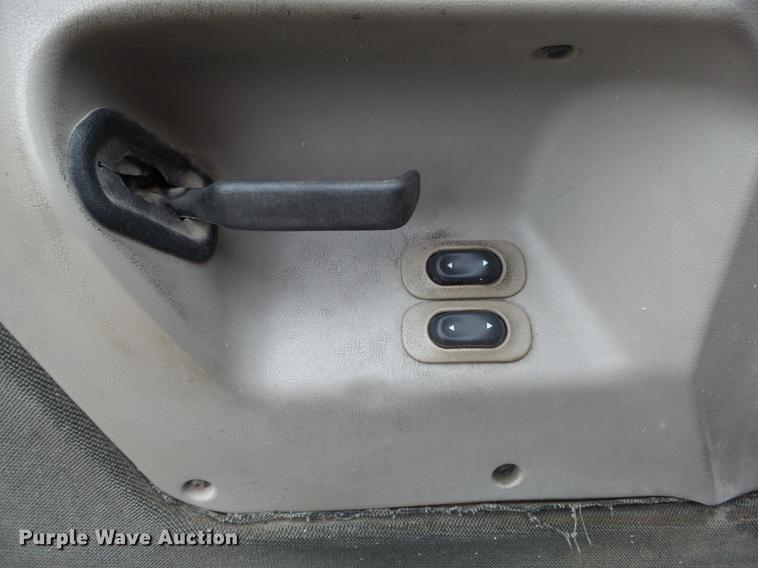 image for item DC7468 2002 Sterling LT8500 dump truck