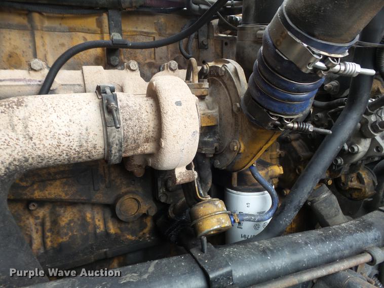 image for item DC7468 2002 Sterling LT8500 dump truck